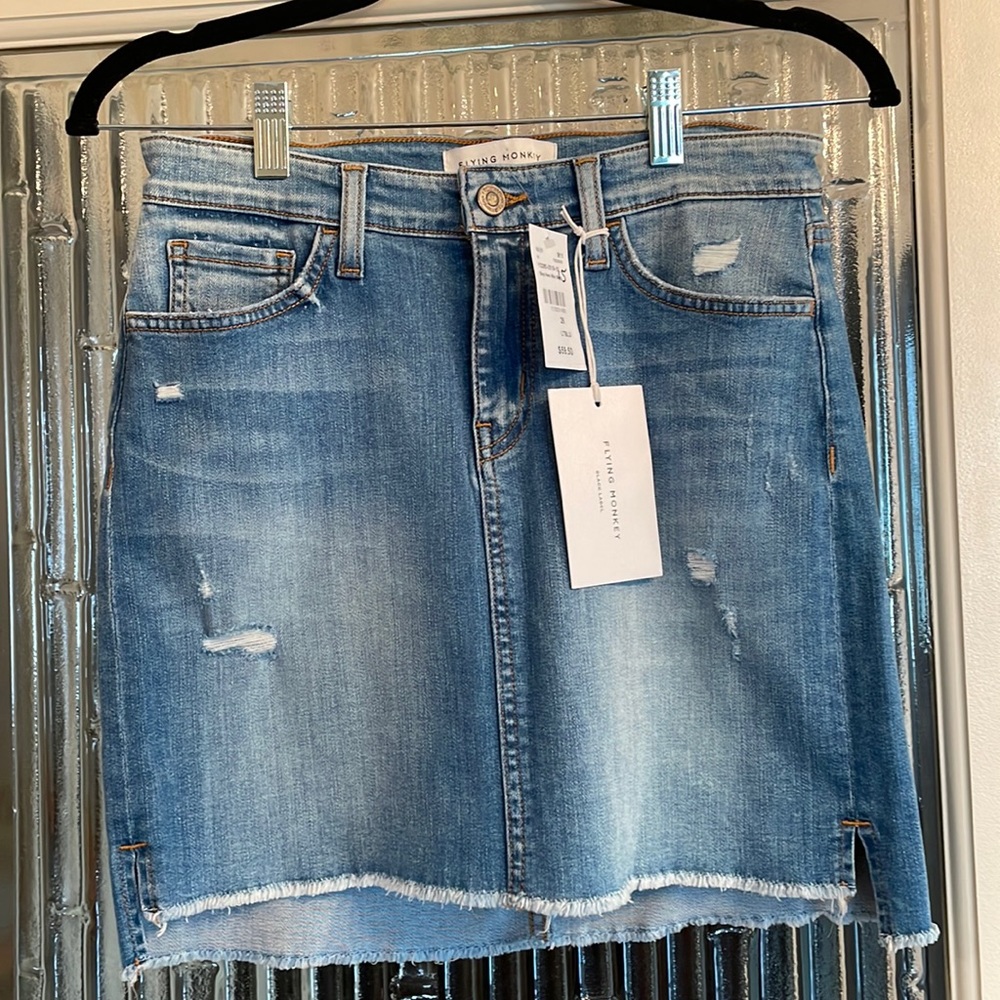 FLYING MONKEY DISTRESSED DENIM SKIRT SIZE 26 NWT